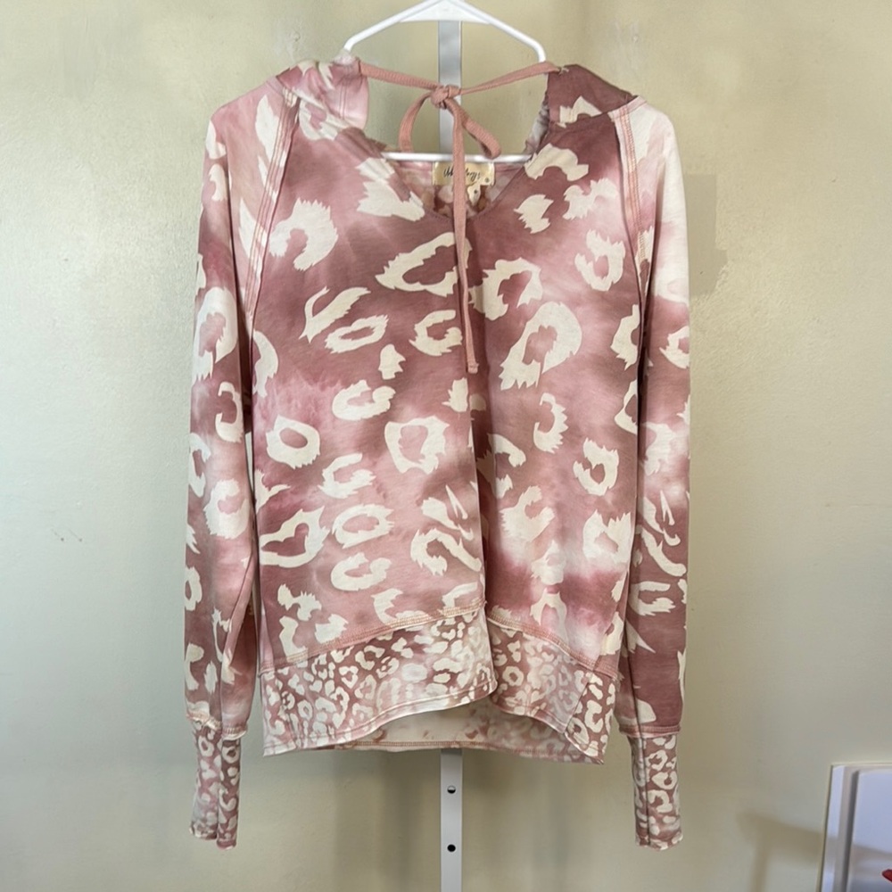 Urban Mangoz Pink Leopard Print Hoodie Small